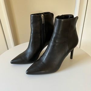 STEVEN by Steve Madden Leila Booties